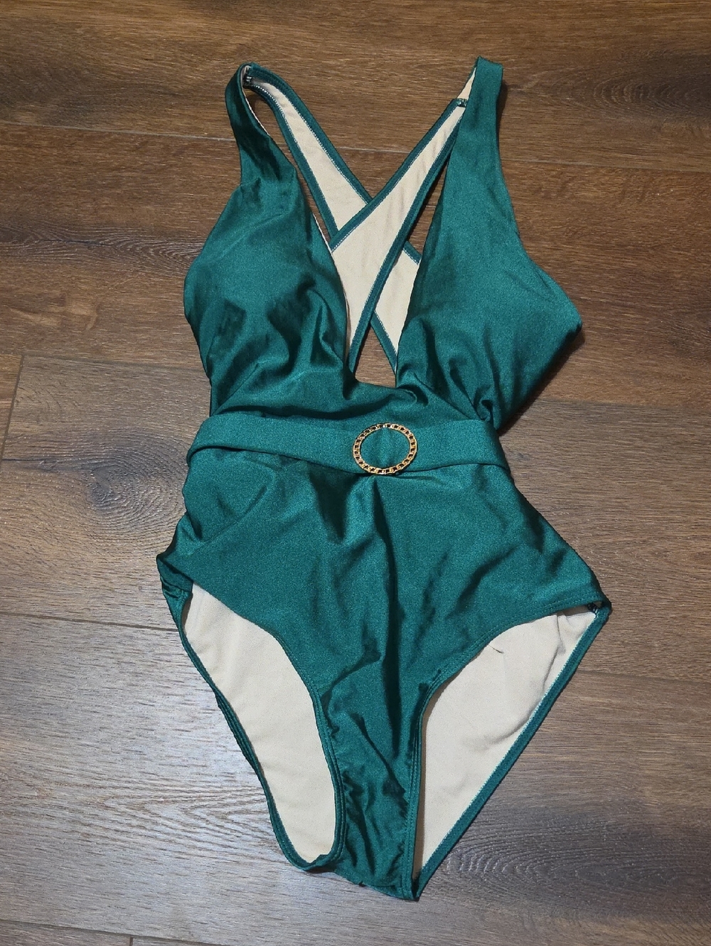 no brand name Ladies swimsuit green with pretty belt buckle  XL